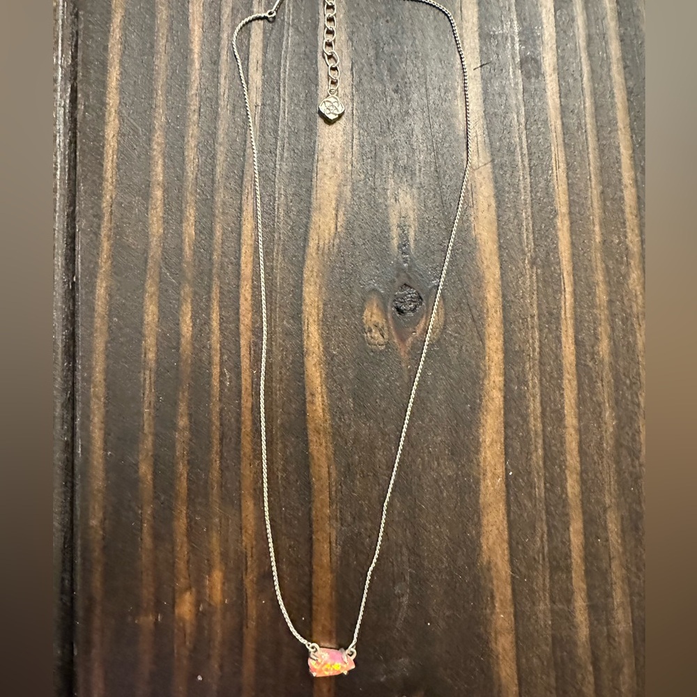 Kendra Scott Jayde Coral  Kyocera Opal Gold Plated Petite Necklace